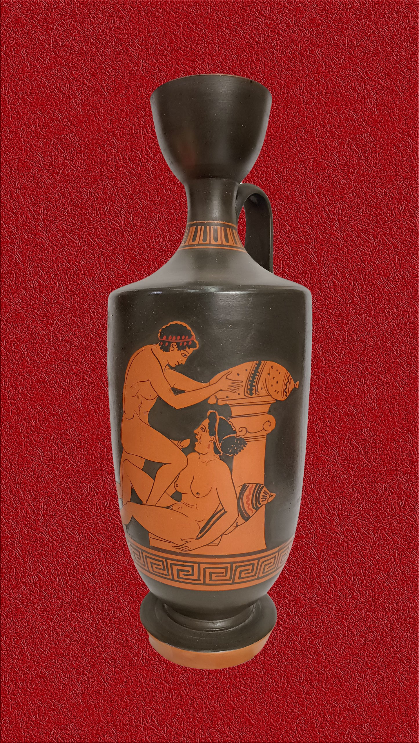 3 - Lekythos con corpo rigonfio a figure rosse