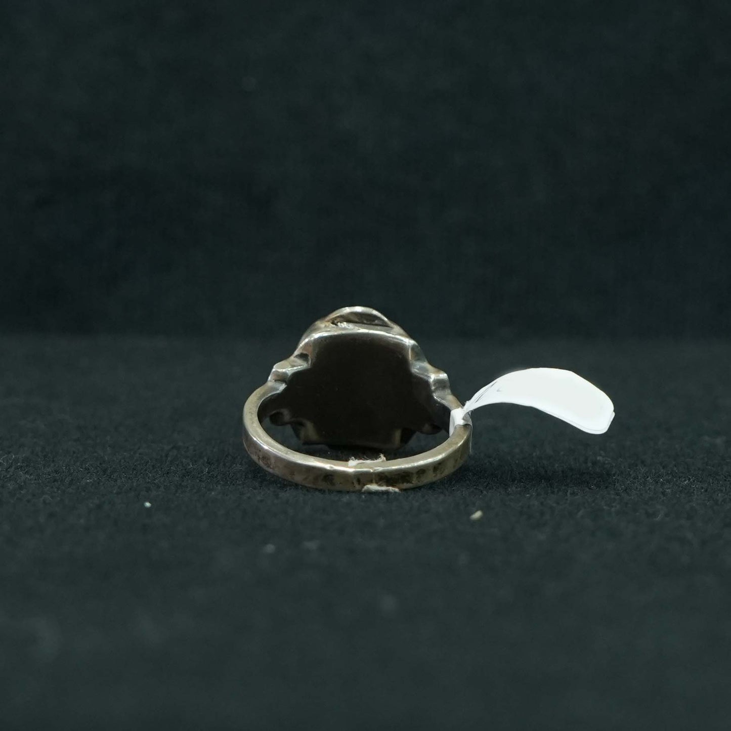 G31 - Greek Amphora Ring