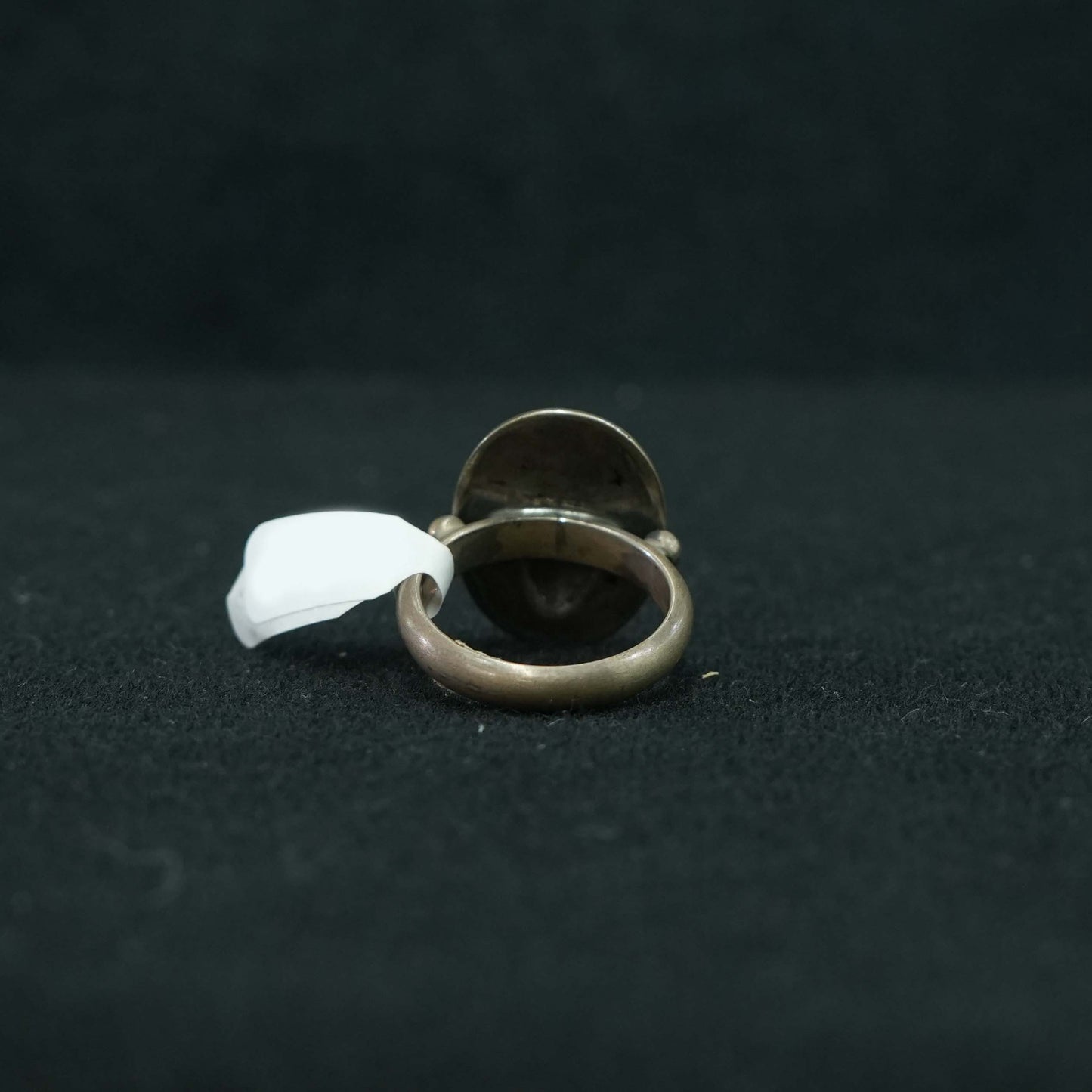 G37 - Greek Ring Bull