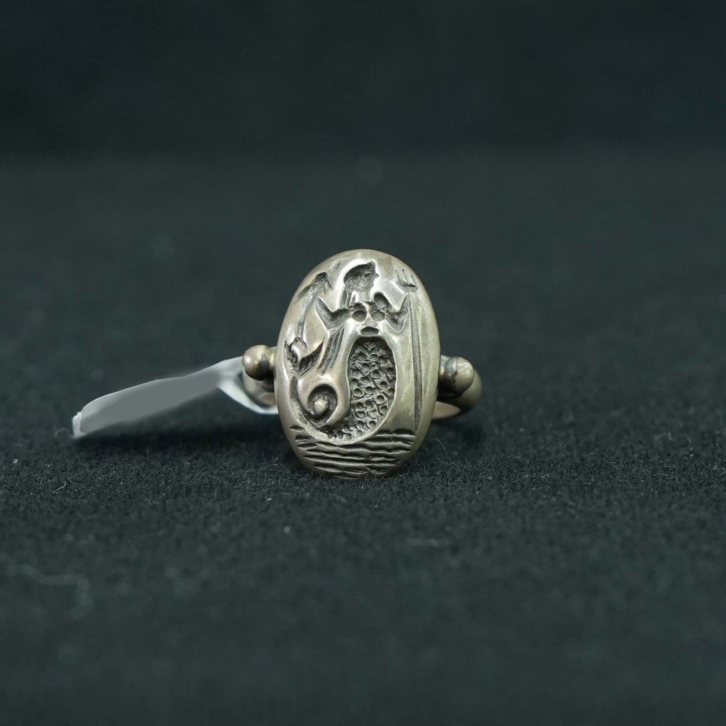 G39 - Greek Ring Mermaid