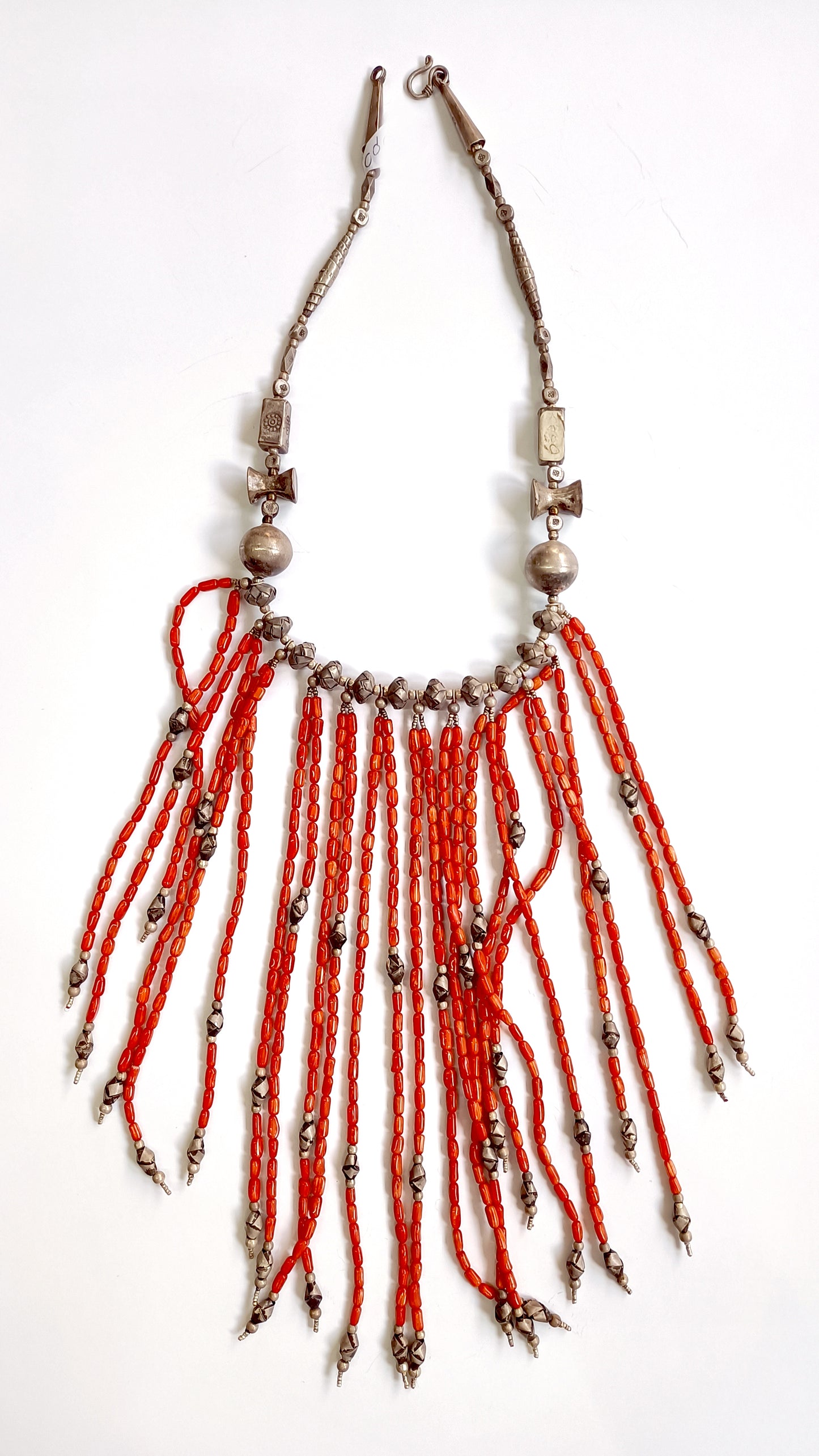E21 - Ethnic Coral Necklace