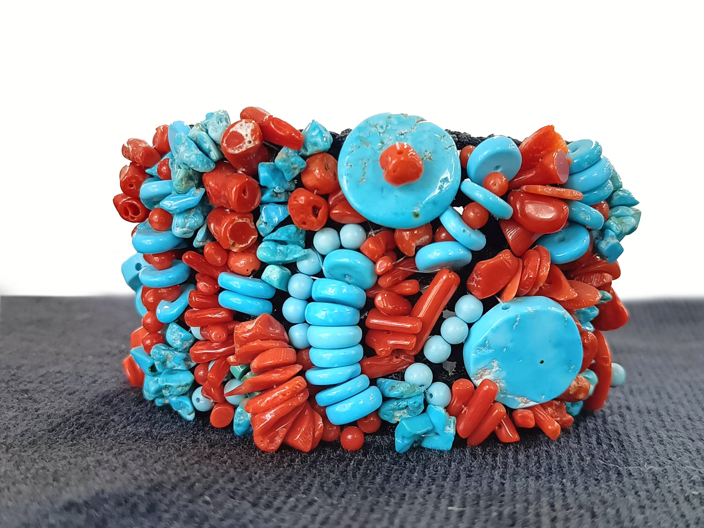 12 - Bracciale di Turchese e Corallo
