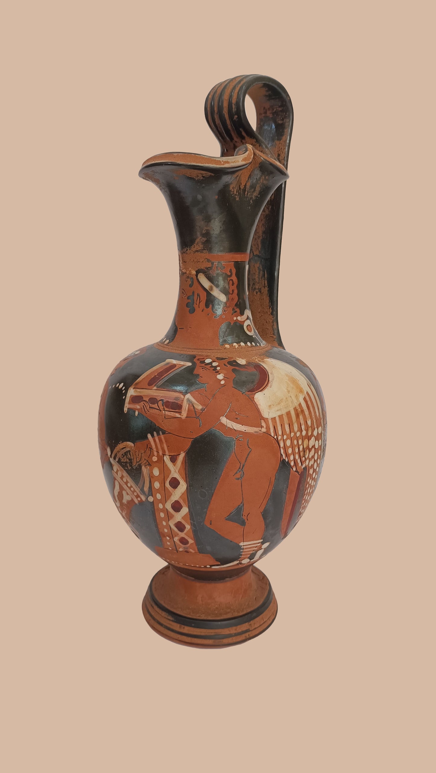 11 - Oinochoe a figure Rosse