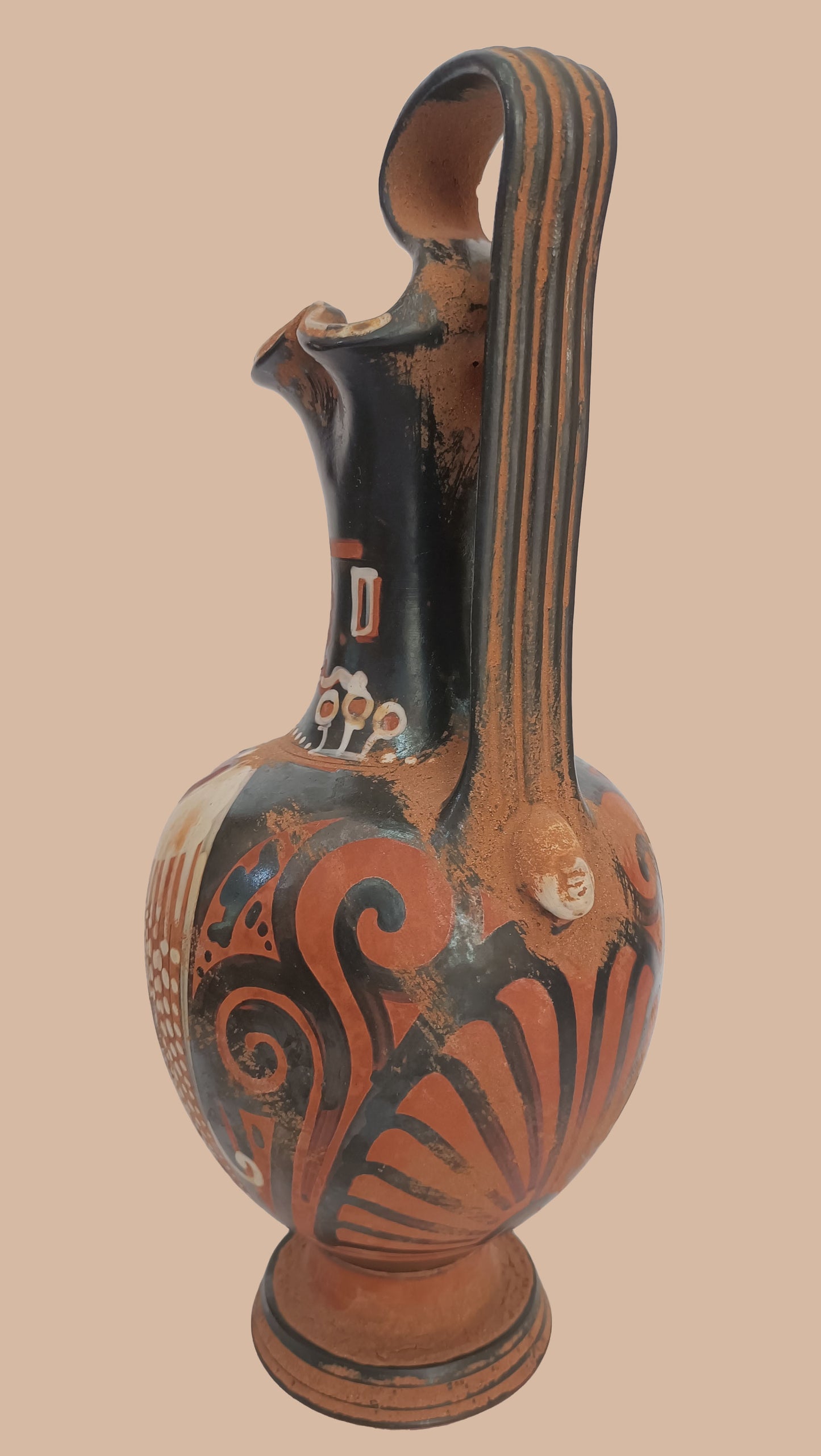 11 - Oinochoe a figure Rosse