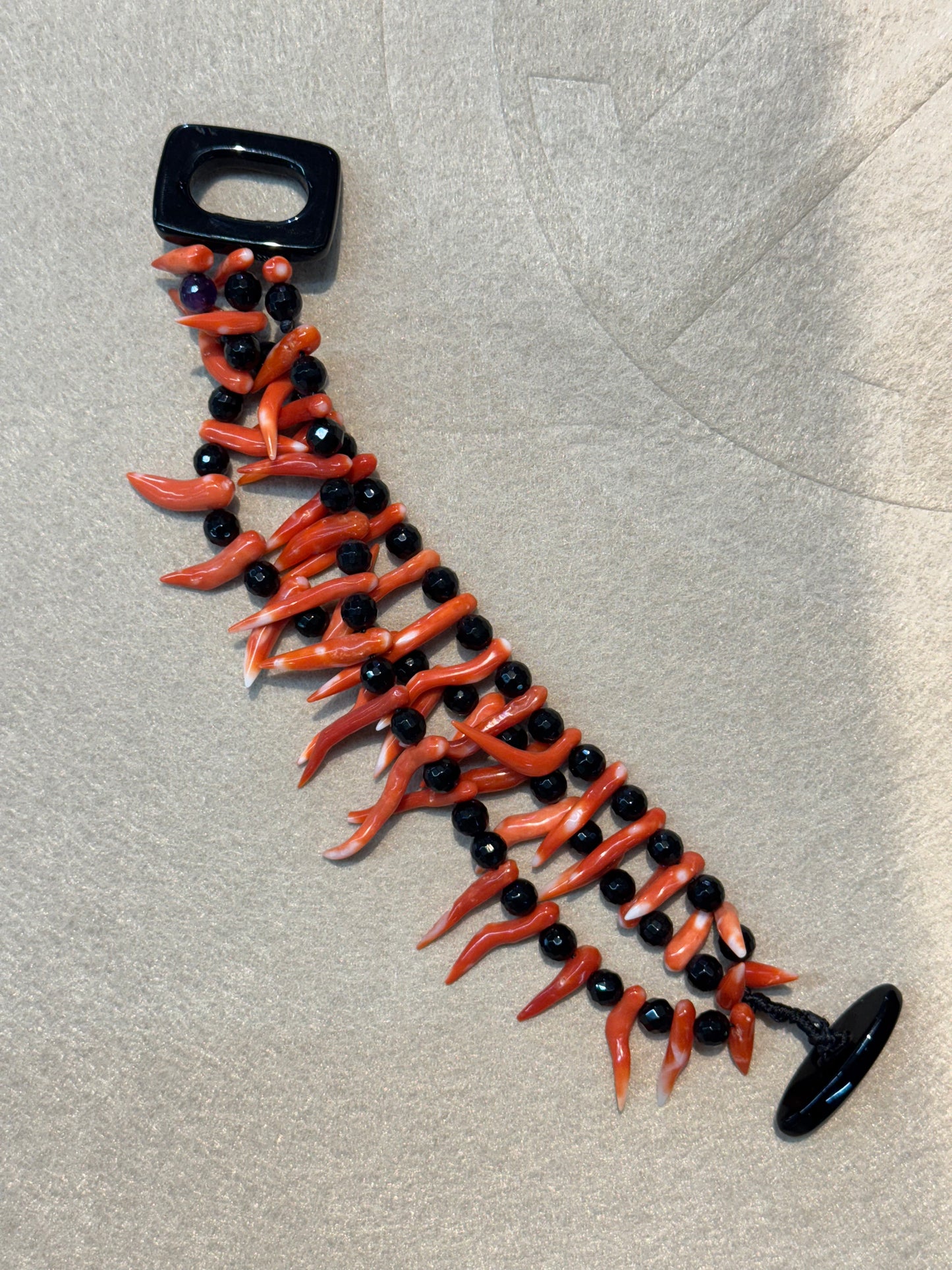 Bracciale in Corallo e Onice