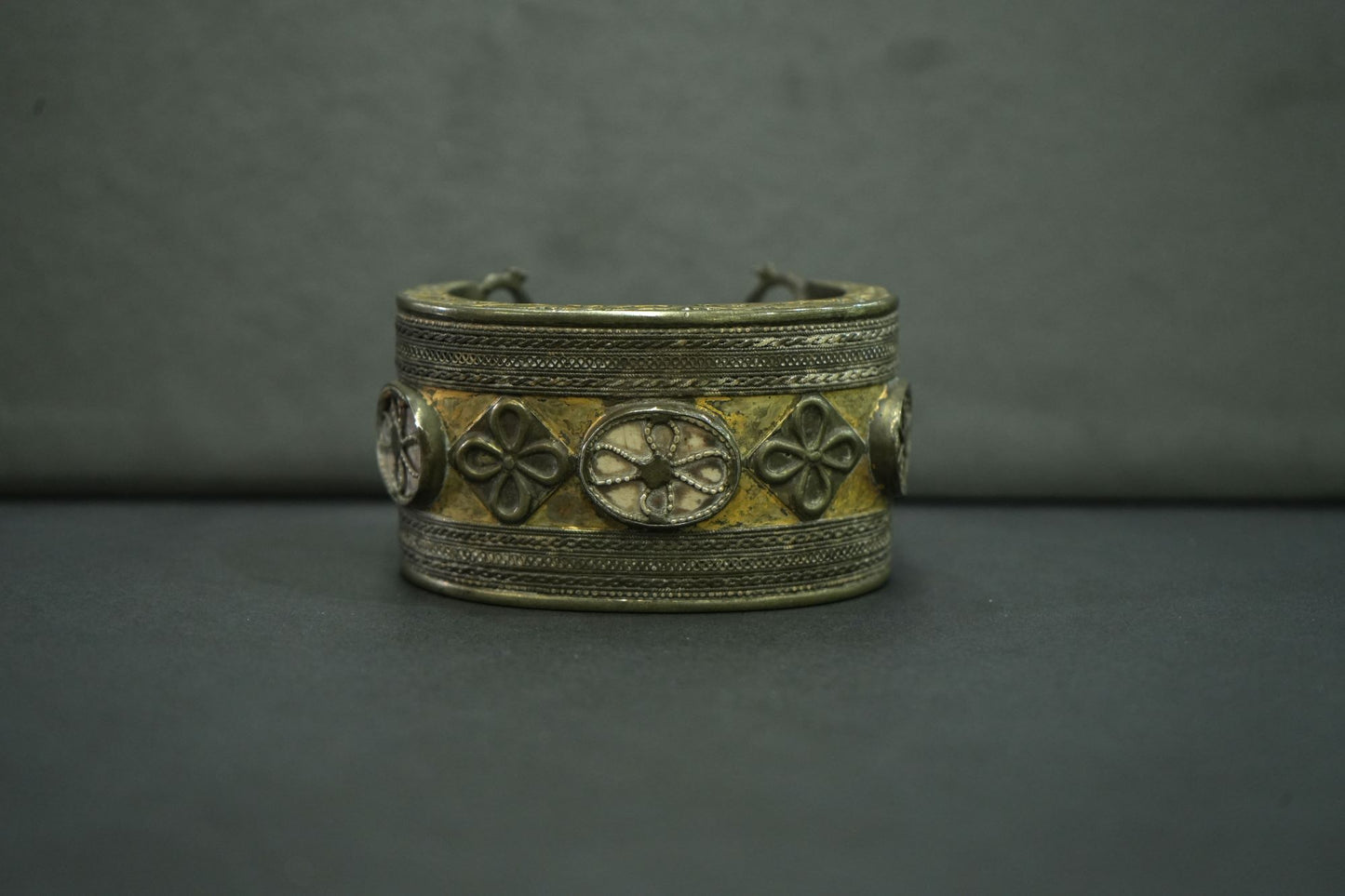 E12 - Ancient Turkmenistan Bracelet