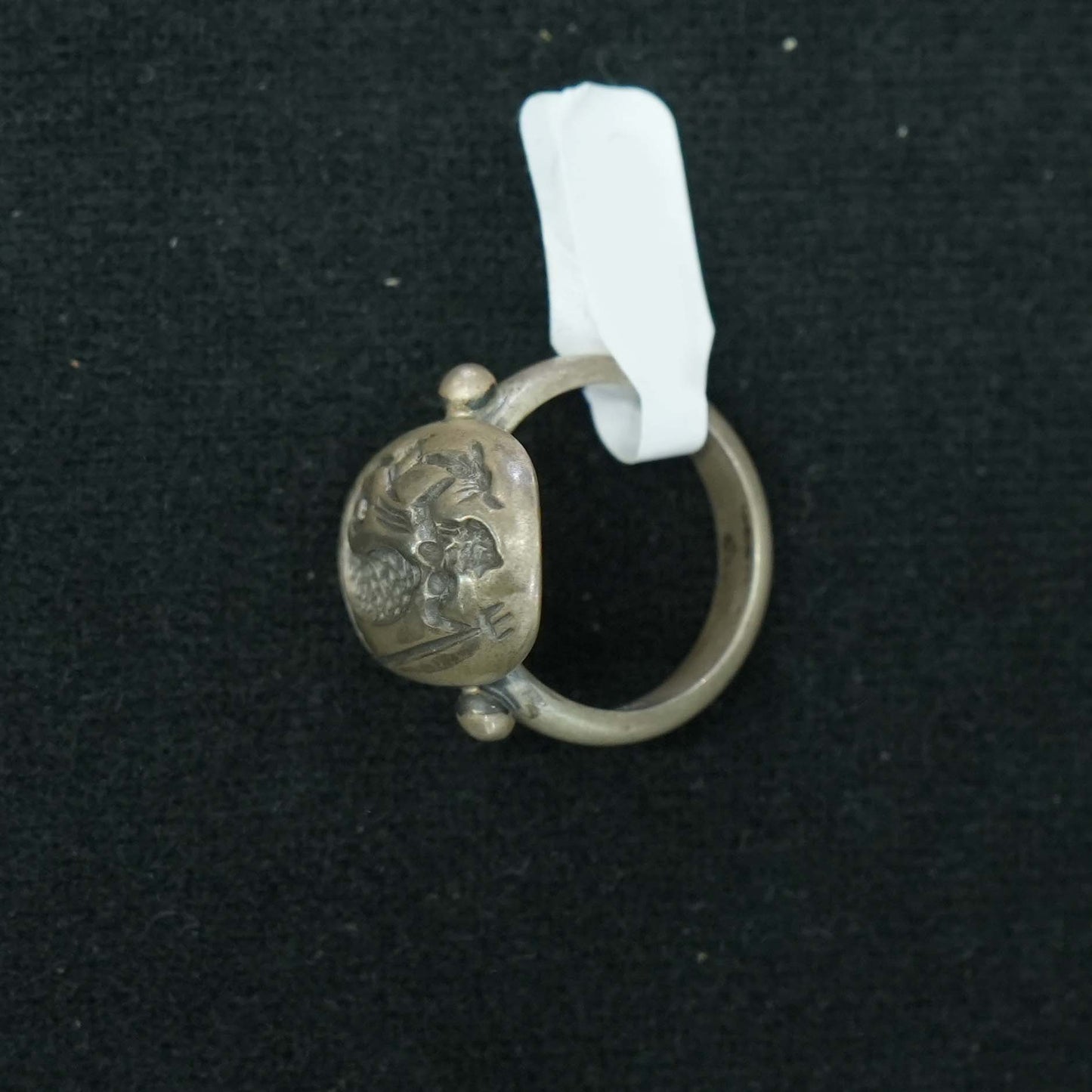 G39 - Greek Ring Mermaid