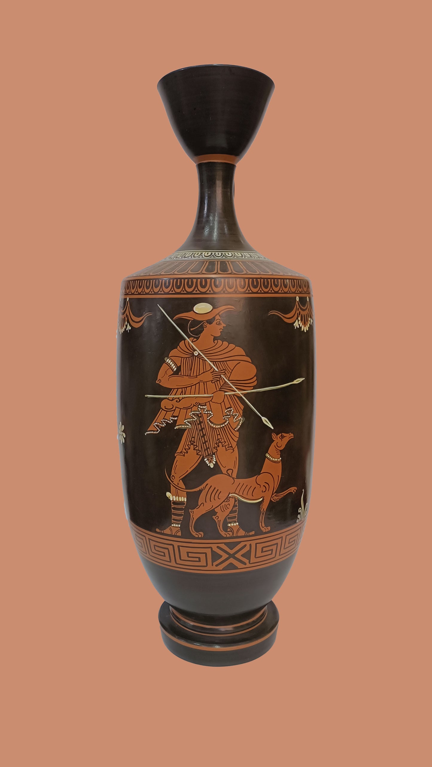 23 - Lekythos con corpo Rigonfio a figure rosse